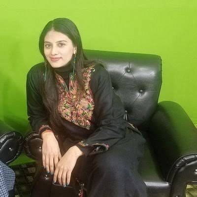 yana mir  urge gcc countries  kick  bases  facebook