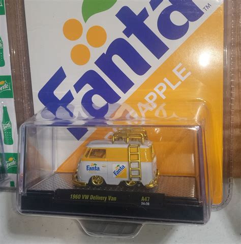 1960 Volkswagen Van Fanta M2 Machines 1 64 Scale Coca Cola A47 CHASE VW