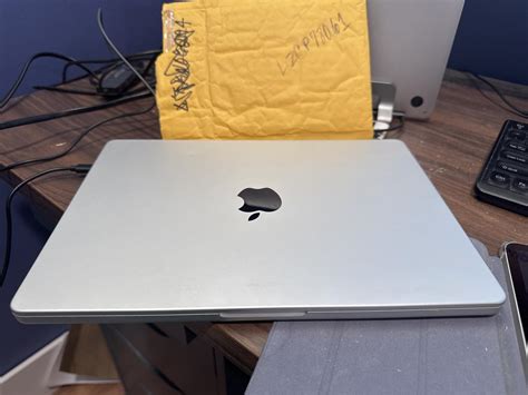 Macbook Pro Late M Apple M Silver Gb Gb