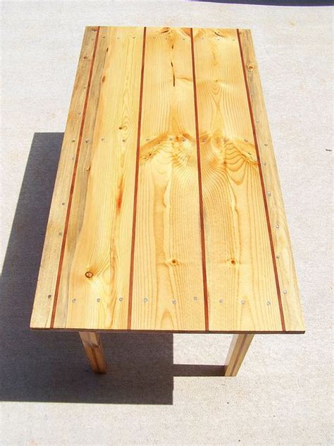 Rustic Wood Pallet Coffee Table Diy Project