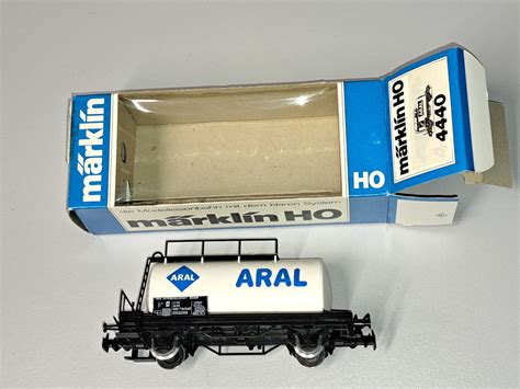 schöner älterer Kesselwagen ARAL von Märklin 4440 HO in OV Kaufen auf