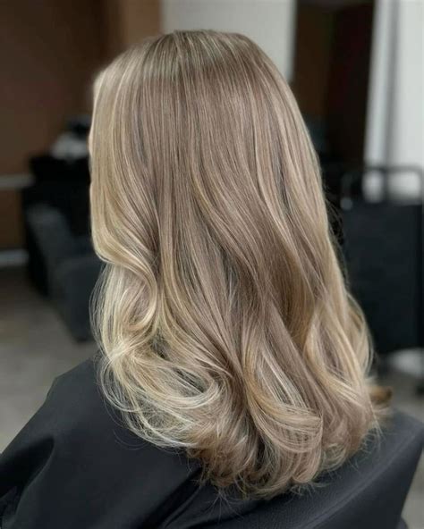 Pin By Emily Flanagan On Hair Hair Color Blonde Hair Inspiration