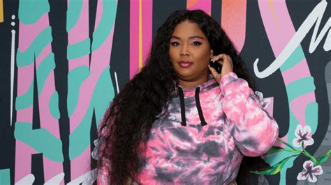 Lizzo Announces Upcoming Lp Special And Releases Video For New Single About Damn Time