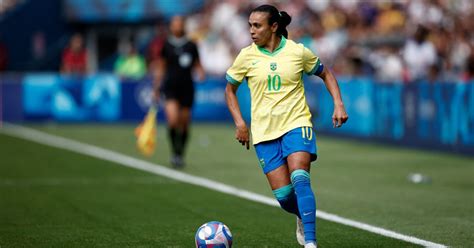 Marta tem Bola de Ouro? Veja todas as vencedoras do prêmio | CNN Brasil