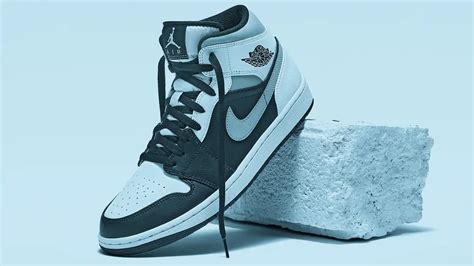 nike sneakers   reviewed
