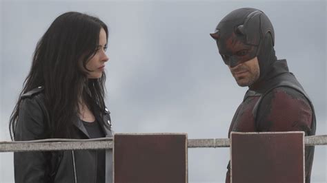 Marvel TV Boss Talks Jessica Jones' DAREDEVIL Return, Ultron's