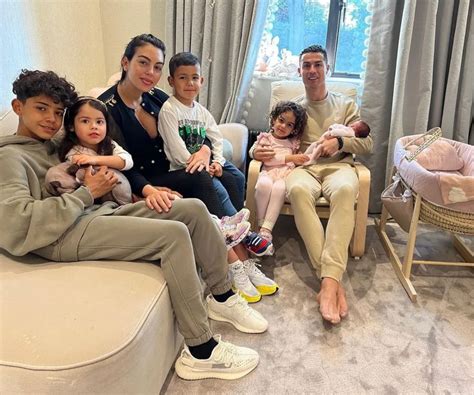 cristiano ronaldos nontraditional family dynamic explained
