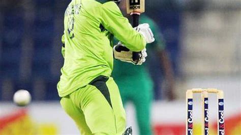 theron stars  south africa win  pakistan cricbuzzcom