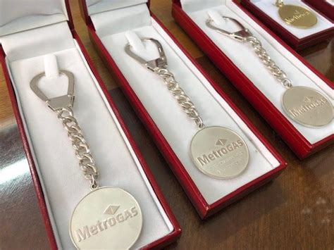 Llaveros Metálicos Personalizados Estampados Calidad Premium Medallas