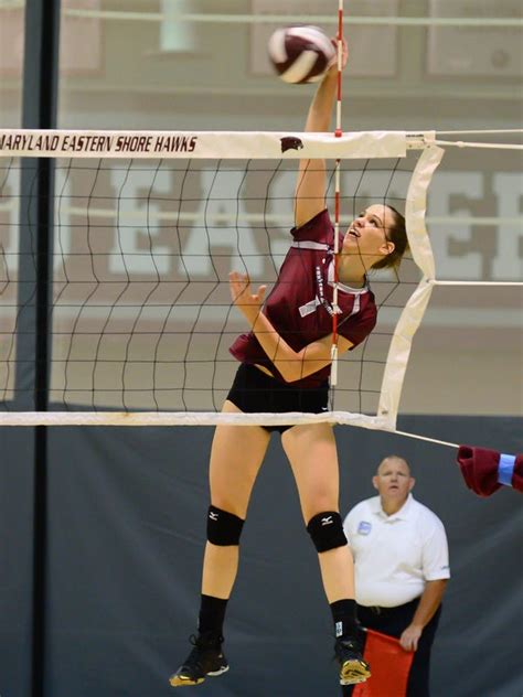 notes umes volleyball wins  straight