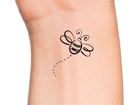 Share More Than 80 Girly Bee Tattoo Super Hot In Cdgdbentre