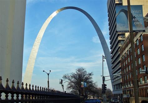 St Louis Arch Elevator Entrapment | Paul Smith