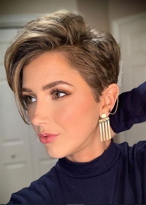 30 Best Short Pixie Haircut Design For Stylish Woman