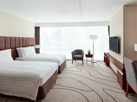 Pullman Shanghai Skyway Hotel | Best Hotels in Shanghai, China | FamilyTravelGenie