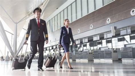 tertarik jadi pilot inilah rincian biaya  program sekolah pilot