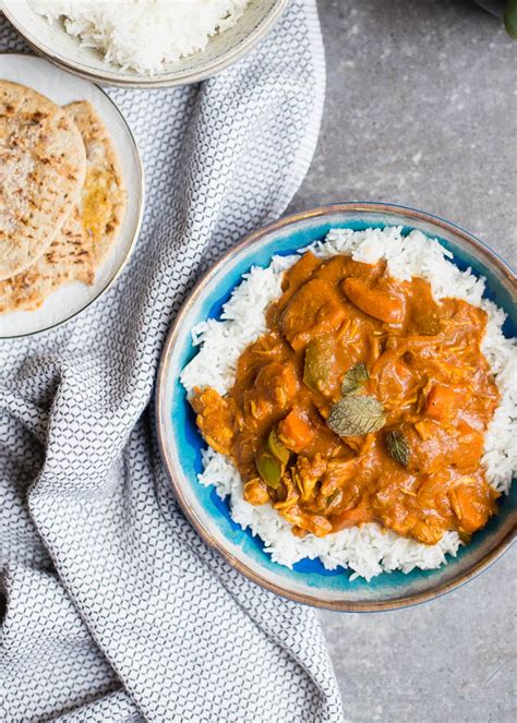 slow cooker coconut curry chicken