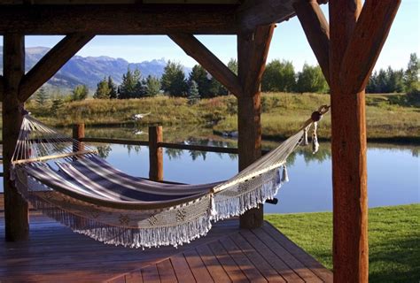 38 Lazy-Day Backyard Hammock Ideas