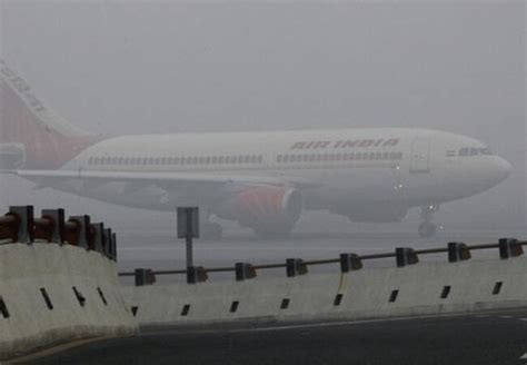 Dense Fog Engulfs Delhi Shuts Down Igi Airport India Today