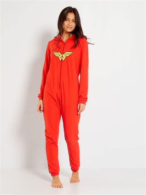 Mono Wonder Woman Rojo Kiabi 33 00€