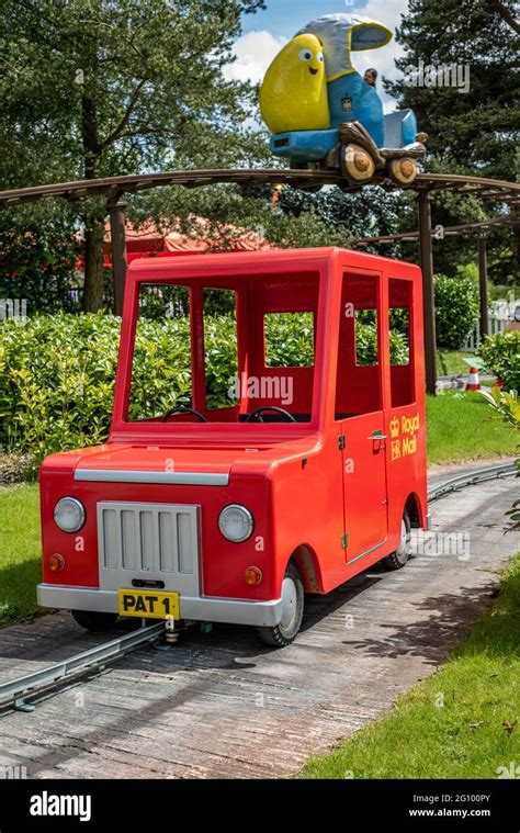 an Empty Postvan goes around the Postman Pat Ride at Alton Towers in ...