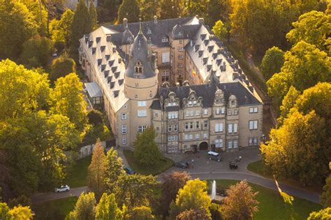 Luftaufnahme Detmold Wassergraben Mit Wasserschlo Schloss