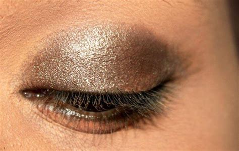 Kajol Inspired Eye Makeup – Tutorial With Detailed Steps And Pictures