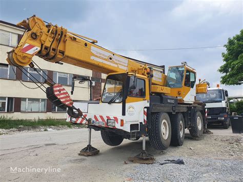 Uraw Samojezdny Liebherr Ltm X Ton Crane Super Condition