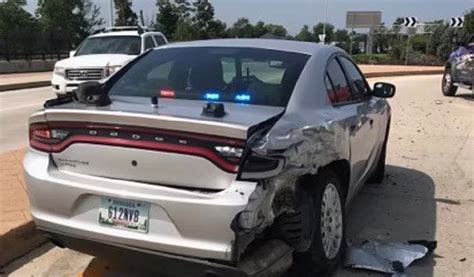 Indiana State Trooper Escapes Injury After His Car Is Hit During A Traffic Stop Wowo News Talk