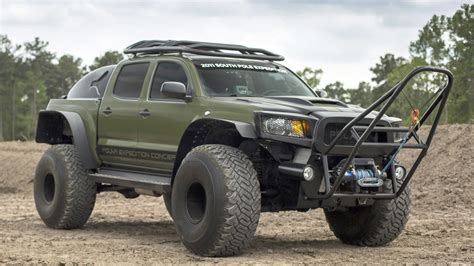 Toyota Tacoma - The History of America's Favorite Mid-Sized Pickup Tru ...
