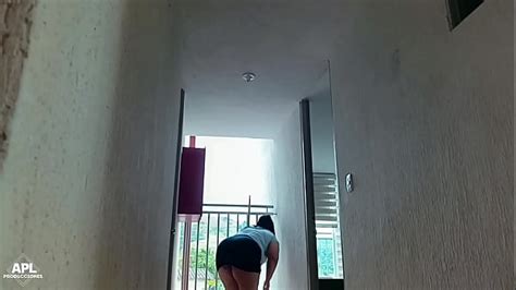 玄関で激しくセックス Search XVIDEOS