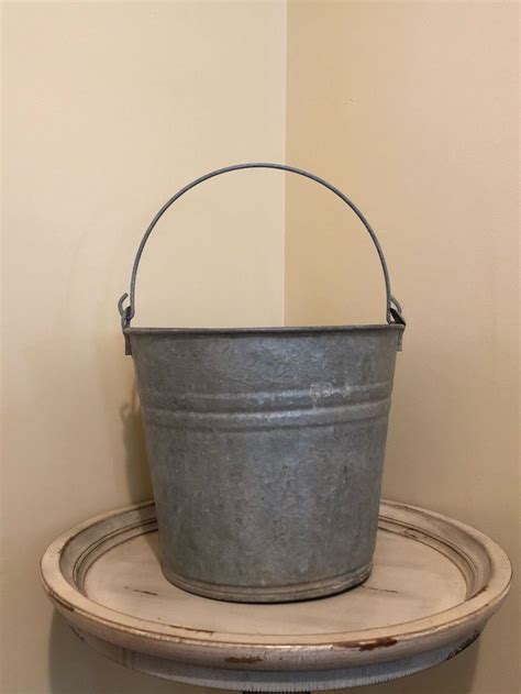 Vintage Galvanized Bucket With Handle Farmhouse Decor Home Etsy