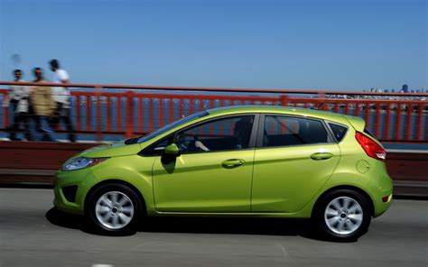 2011 Ford Fiesta Specifications Fuel Economy Features Warranty Recalls Safety Ratings