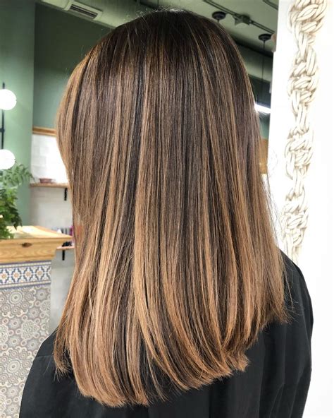 Medium Haircuts Brown With Highlights : Light Up Your Brown Hair With ...