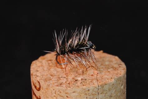 Griffiths Gnat Dry Fly Size 20 One Dozen 12 Qty Ames Fly Fishing