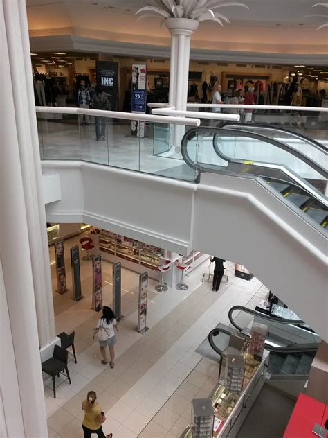 Macys Former Burdines Pembroke Lakes Mall The Tiling Wa Flickr