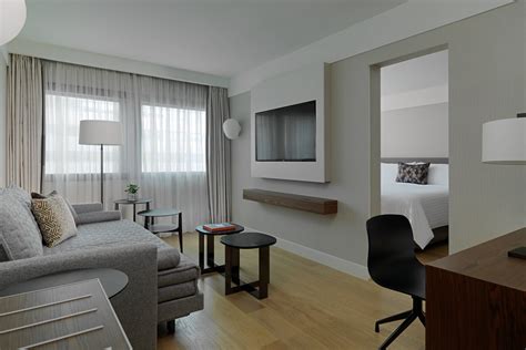 Hotel Rooms & Amenities | Athens Marriott Hotel