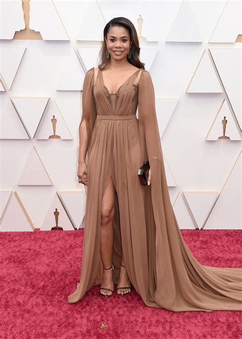 Best Dressed Women At Oscars 2022 Fashion Highlights From Hollywoods Biggest Night Atelier