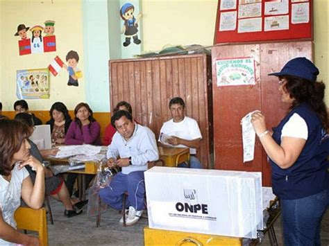 Noticia Local Onpe Refuerza Capacitación A Electores Y Miembros De Mesa