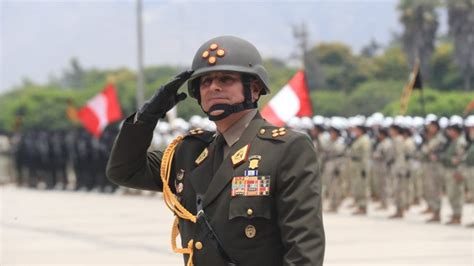 Perú designa a David Ojeda Parra como nuevo jefe del Ejército