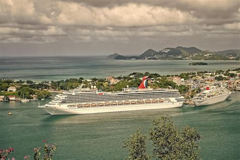 Premium Photo Large Cruise Ship In Bay On Island Sea Saint Lucia