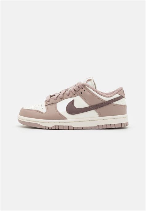 Nike Sportswear Dunk Low Tenisky Sail Plum Eclipse Diffused Taupe špinavě Bílá Zalando Cz