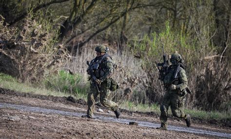 Cuánto Arriesga La Otan En El Flanco Oriental De Europa Y Cómo Puede Defenderse Se Necesitan