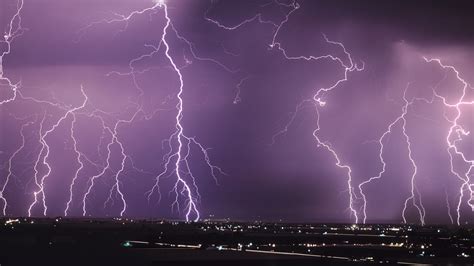 🔥 [36+] Lightning Storm Wallpapers HD | WallpaperSafari