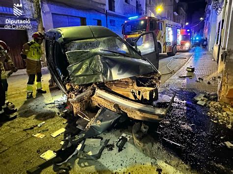 Un Grave Accidente Deja Dos Muertos Y Tres Heridos En Jérica