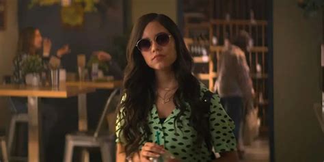 Jenna Ortega As Ellie Alves In The Netflix Series You 👀 Jenna