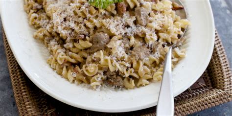 Rotini With Creamy Burger Sauce | Oregonian Recipes