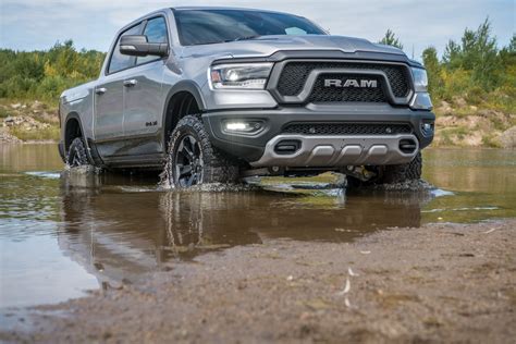 First Drive 2020 Ram 1500 Ecodiesel Exploring Elements