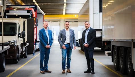 Transport Online Hertoghs Carrosserie N En Carrosserie Akkermans Fuseren