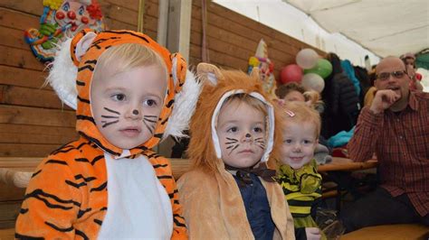 Kinderkarneval In Imgenbroich Stimmung Trotz Kleinem Stromausfall