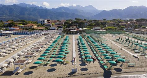 Forte Dei Marmi Stabilimenti Balneari Aperti Fino Al Novembre